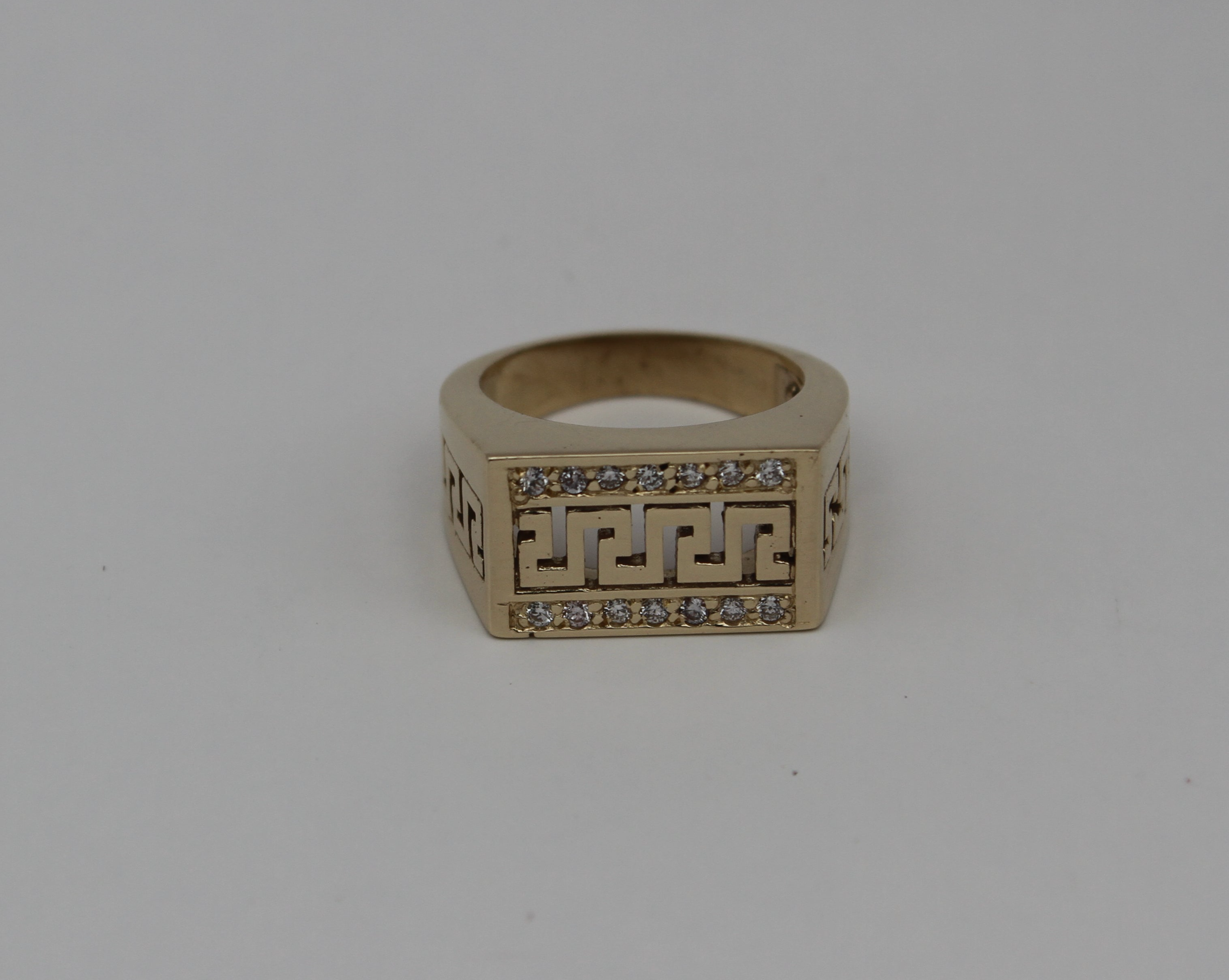 14KT GOLD DIAMOND GREECE RING